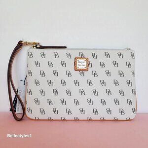DOONEY & BOURKE Blakely Signature Logo Print Large Wristlet- Bone color ⭐